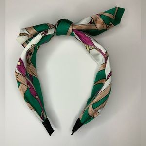 NWOT Green White and Pink Headband
